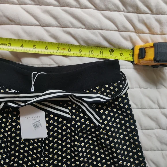 Ted Baker Bondie Wide Leg Daisy Pattern Pants Size 1